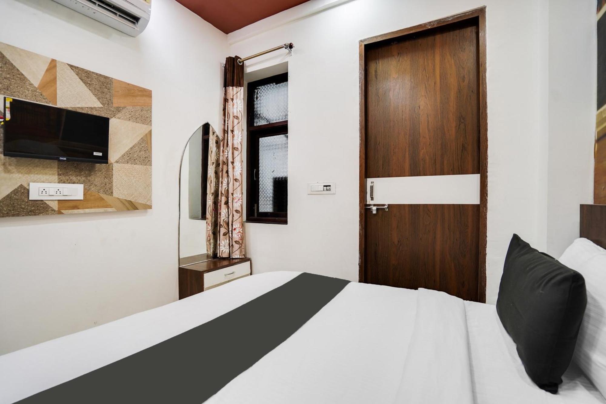 Super Oyo Hotel O Sky Wings Ajmer Dış mekan fotoğraf